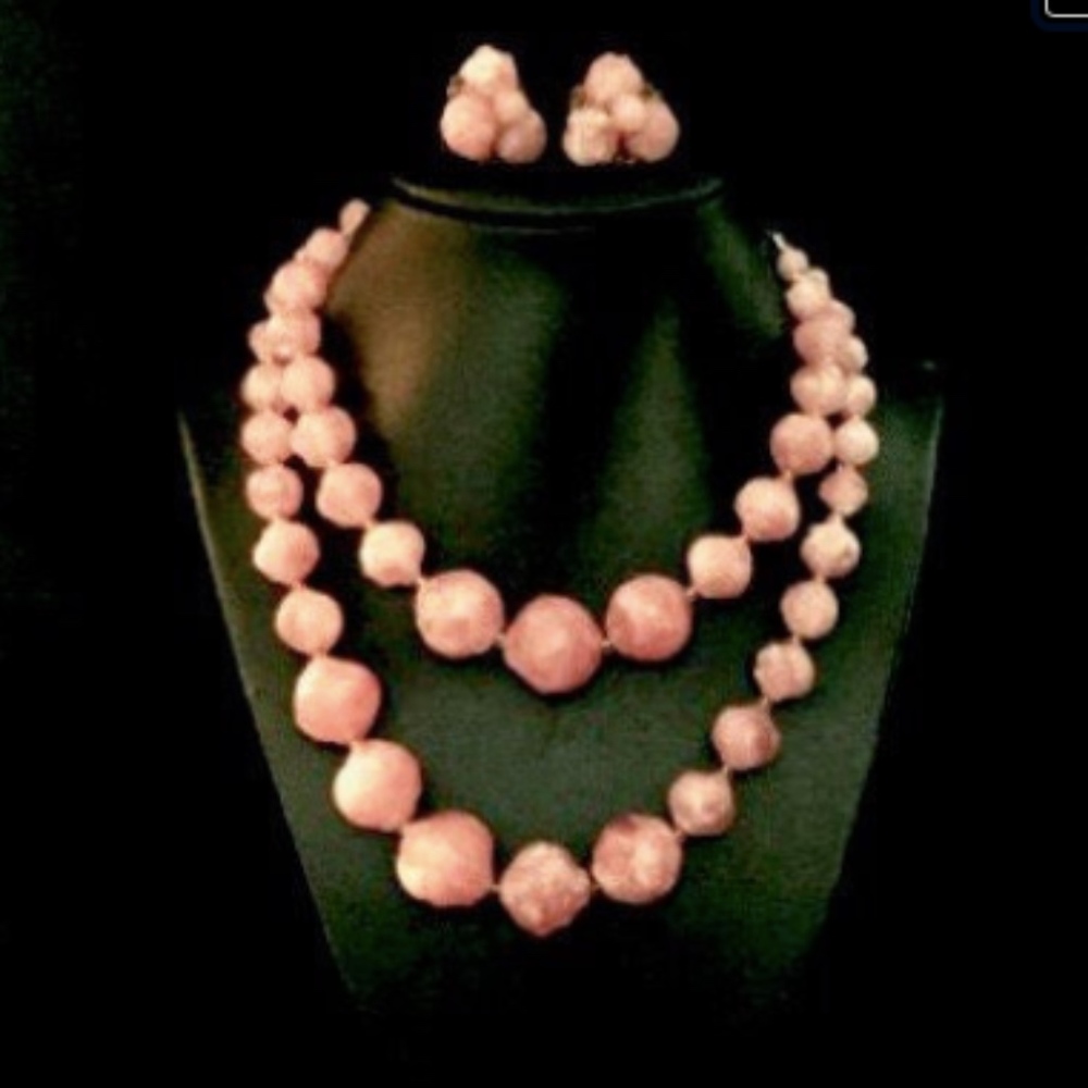 60's Pink Bead Matching Jewelry Set  VS2571